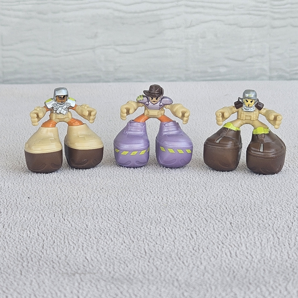 Matchbox Big Boots Action Figures Set of 3 Cowboy Standing Weighted